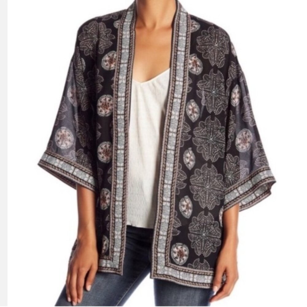 Max Studio Kimono black white pink crepe M cardigan blazer jacket